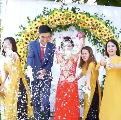 Đám cưới Hồng Hạnh - Huy Chương